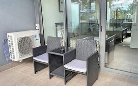 Bright 1Bd With Private Office - Braddon